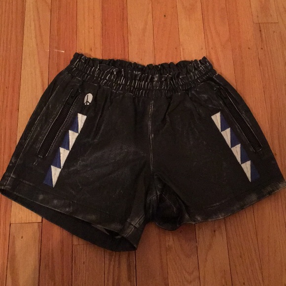 April May leather distressed moto shorts - Picture 2 of 4